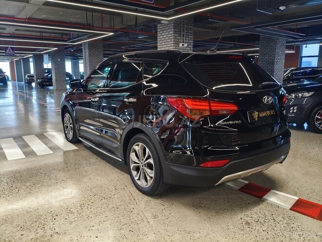 Hyundai Santa Fe-5