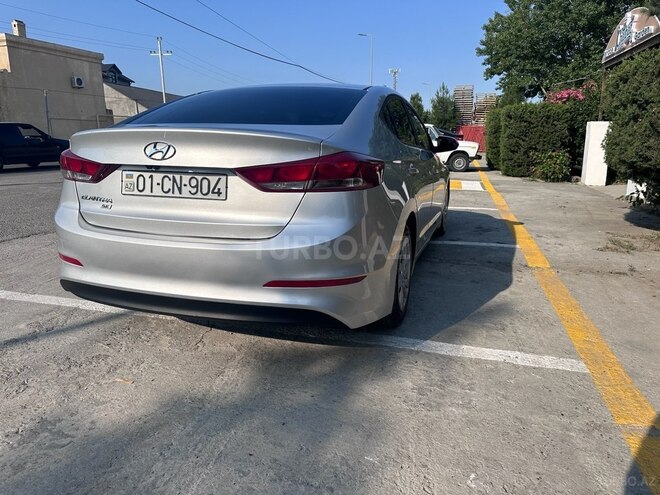 Hyundai Elantra 2017, 225,308 km - 2.0 l - Bakı