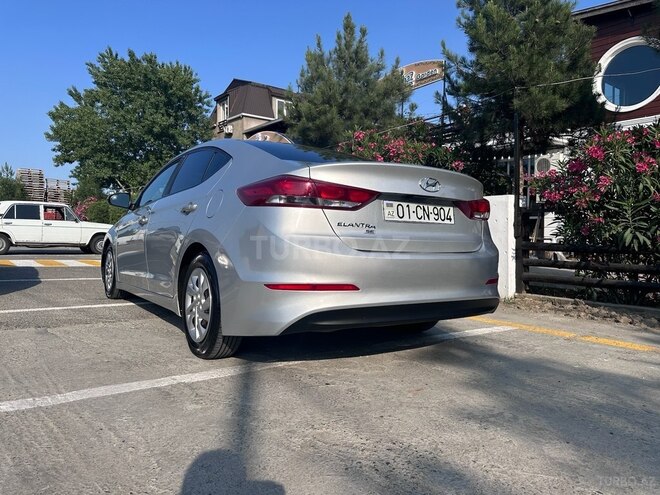 Hyundai Elantra 2017, 225,308 km - 2.0 l - Bakı