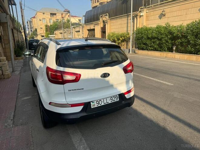 Kia Sportage 2011, 175,000 km - 2.0 l - Bakı