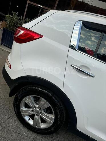 Kia Sportage 2011, 175,000 km - 2.0 l - Bakı