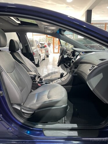 Hyundai Elantra 2013, 199,000 km - 1.8 l - Sumqayıt