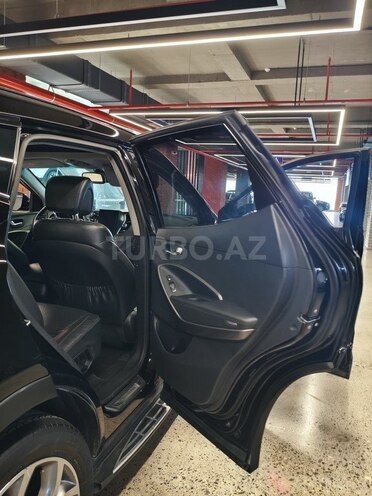 Hyundai Santa Fe-16