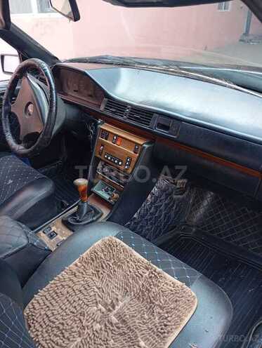 Mercedes E 250 1991, 40,000 km - 2.5 л - Ağstafa