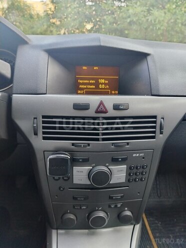 Opel Astra 2006, 340,000 km - 1.3 l - Bakı