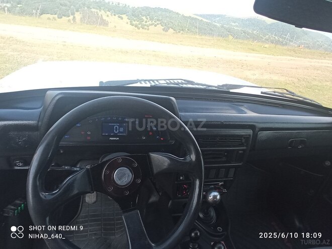 LADA (VAZ) Niva 2013, 165,000 km - 1.7 l - Tovuz