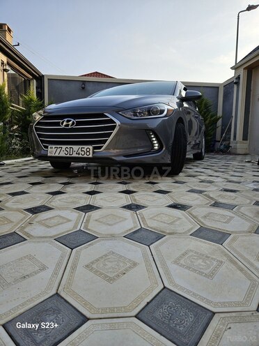 Hyundai Elantra 2017, 105,000 km - 2.0 l - Bakı