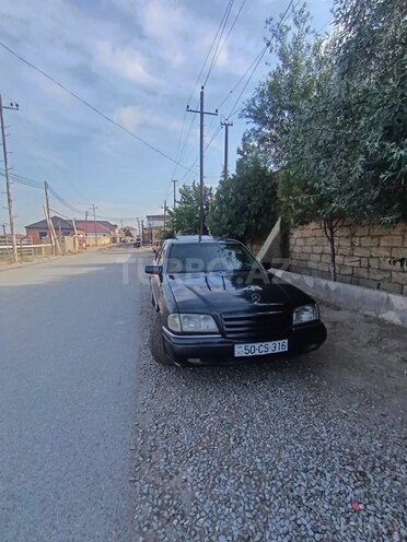 Mercedes C 200 1995, 380,000 km - 2.0 л - Bakı