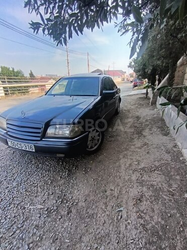 Mercedes C 200 1995, 380,000 km - 2.0 л - Bakı