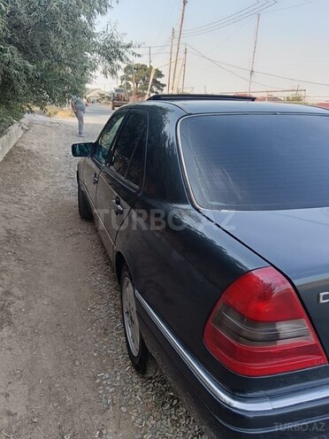 Mercedes C 200 1995, 380,000 km - 2.0 л - Bakı