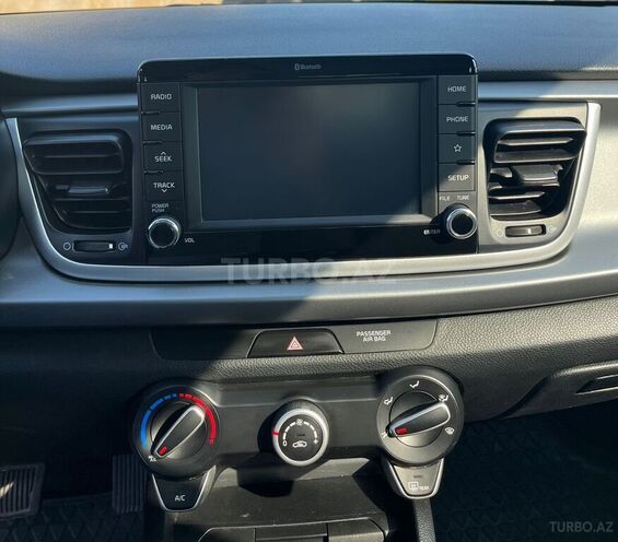 Kia Rio 2019, 80,000 km - 1.6 л - Bakı