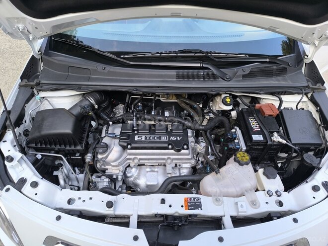 Chevrolet Cobalt-9