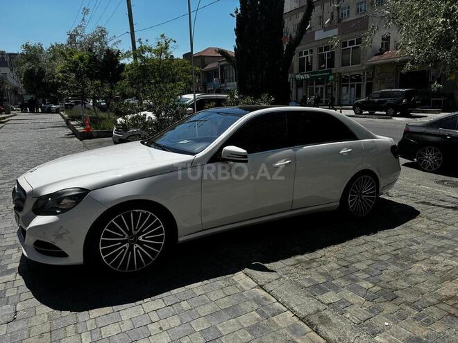 Mercedes E 220 d 2015, 242,400 km - 2.1 l - Bakı