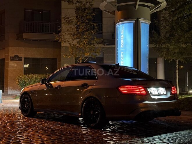 Mercedes E 350 2010, 196,000 km - 3.5 l - Bakı