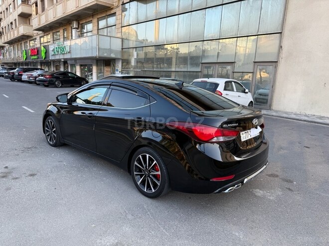 Hyundai Elantra 2015, 128,000 km - 1.8 l - Bakı