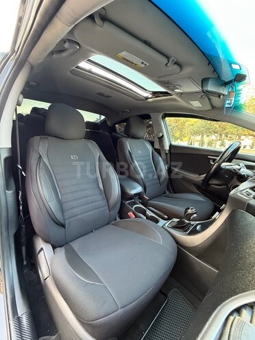 Hyundai Elantra 2015, 128,000 km - 1.8 l - Bakı