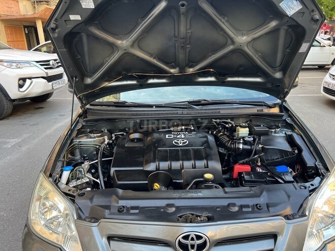 Toyota Corolla 2006, 174,536 km - 1.4 l - Bakı