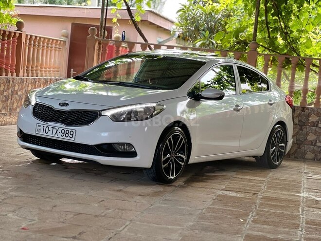 Kia Cerato 2012, 177,777 km - 1.6 l - Salyan