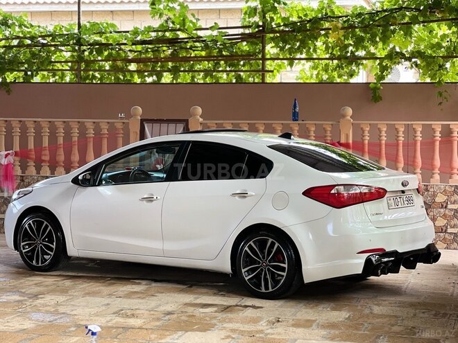 Kia Cerato 2012, 177,777 km - 1.6 l - Salyan