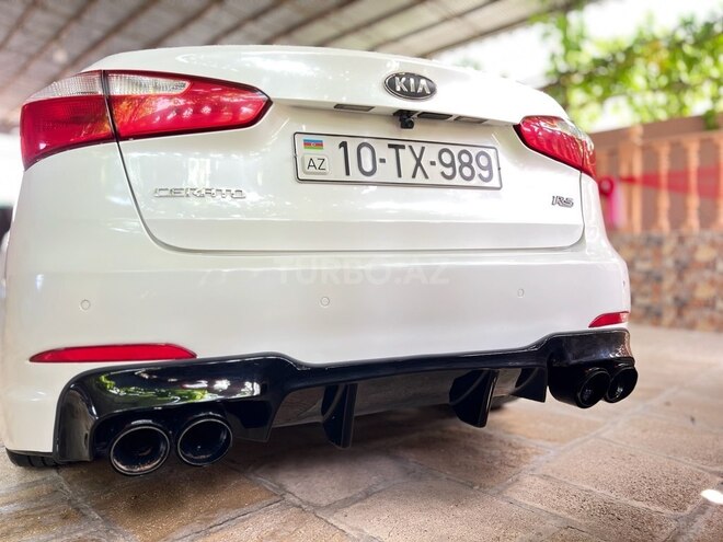 Kia Cerato 2012, 177,777 km - 1.6 l - Salyan
