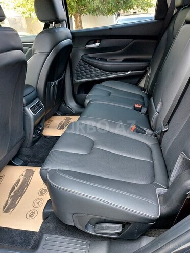 Hyundai Santa Fe 2023, 9,800 km - 1.6 l - Bakı
