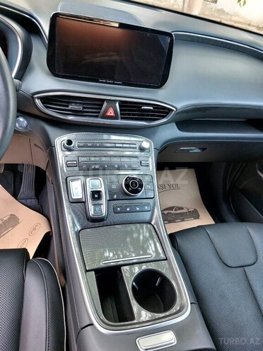 Hyundai Santa Fe 2023, 9,800 km - 1.6 l - Bakı