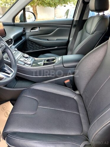 Hyundai Santa Fe 2023, 9,800 km - 1.6 l - Bakı