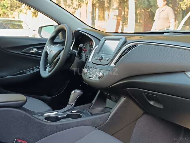 Chevrolet Malibu 2017, 43,400 km - 1.5 l - Bakı