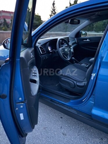 Hyundai Tucson-12