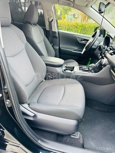 Toyota RAV4 2019, 99,000 km - 2.0 l - Bakı