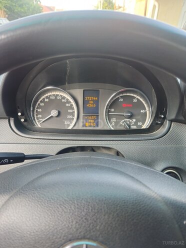 Mercedes Vito 2010, 373,000 km - 2.2 l - Qusar
