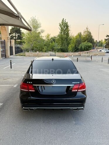 Mercedes E 350 2009, 215,900 km - 3.5 l - Bakı