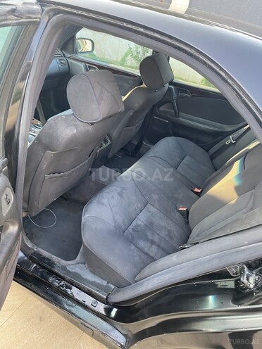 Mercedes E 320 1995, 366,576 km - 3.2 l - Bakı
