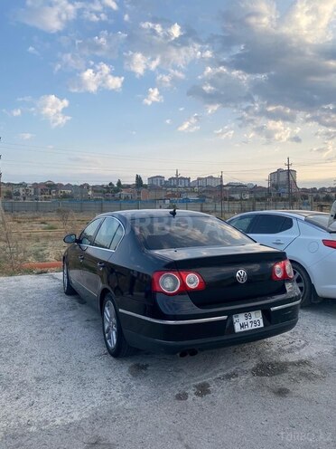 Volkswagen Passat 2006, 327,000 km - 2.0 l - Bakı