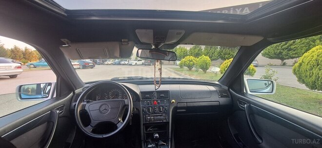 Mercedes C 200 1998, 427,877 km - 2.0 l - Xaçmaz