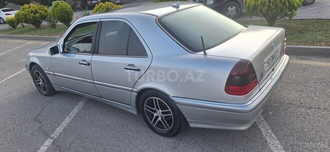 Mercedes C 200 1998, 427,877 km - 2.0 l - Xaçmaz