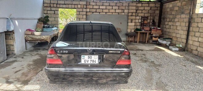 Mercedes C 230 1999, 369,800 km - 2.3 л - Quba