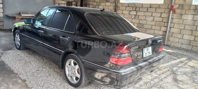 Mercedes C 230 1999, 369,800 km - 2.3 л - Quba