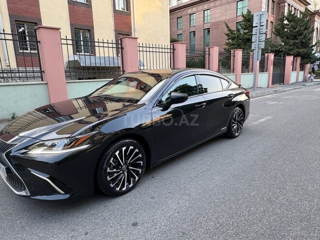 Lexus ES 300h 2020, 55,800 km - 2.5 l - Bakı