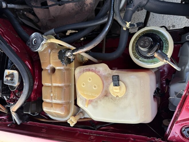 Mercedes 190 1990, 280,000 km - 2.0 l - Bakı