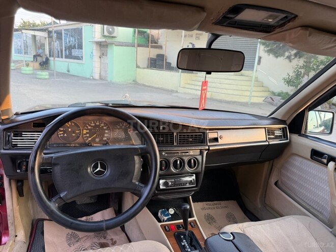 Mercedes 190 1990, 280,000 km - 2.0 l - Bakı