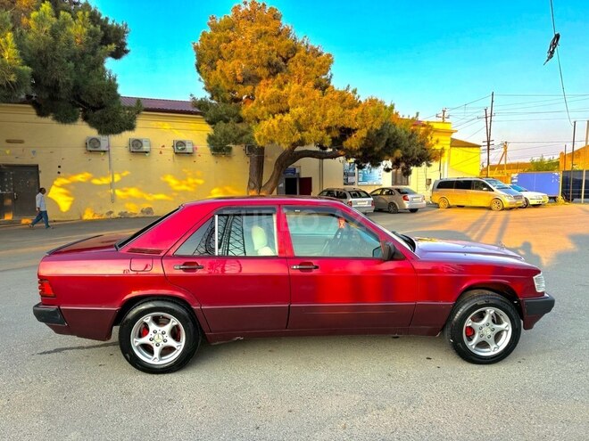 Mercedes 190 1990, 280,000 km - 2.0 l - Bakı