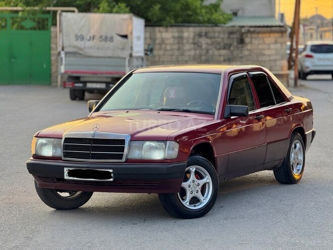 Mercedes 190 1990, 280,000 km - 2.0 l - Bakı