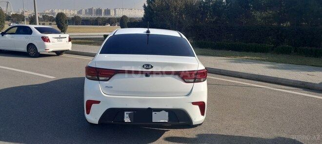 Kia Rio 2019, 138,200 km - 1.6 л - Bakı