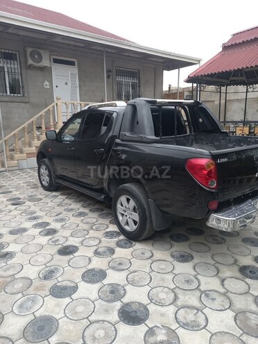 Mitsubishi L200 2008, 310,000 km - 2.5 l - Bakı