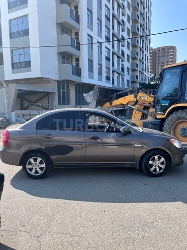 Hyundai Accent 2008, 331,985 km - 1.4 l - Bakı