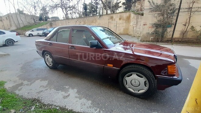 Mercedes 190 1990, 246,370 km - 1.8 l - Bakı