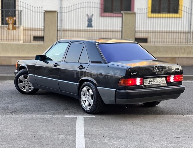 Mercedes 190 1992, 210,000 km - 1.8 l - Bakı