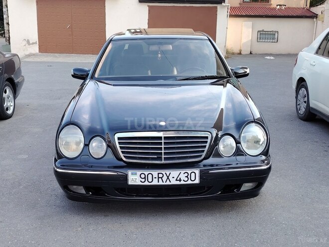 Mercedes E 430 2001, 247,000 km - 4.3 l - Bakı