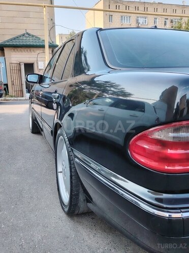 Mercedes E 430 2001, 247,000 km - 4.3 l - Bakı